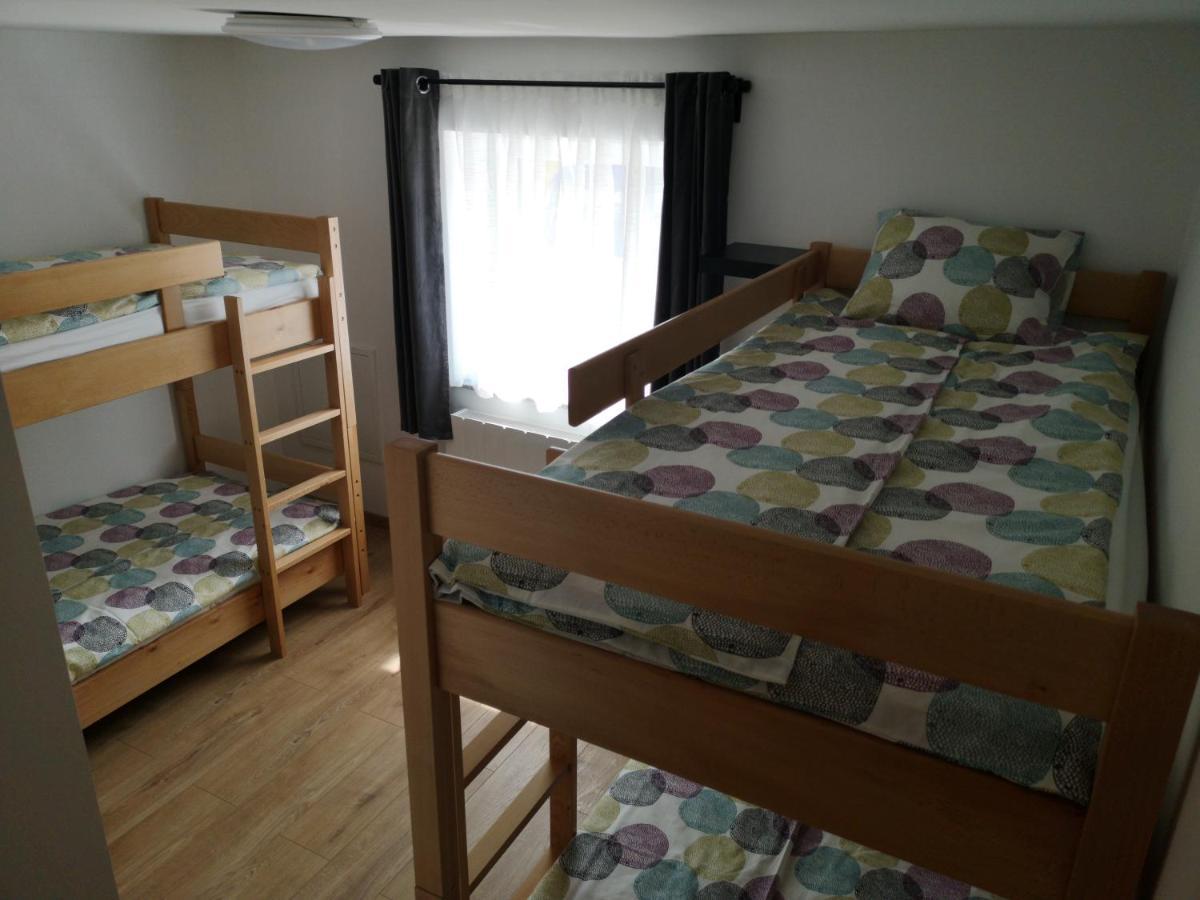 Mega Hostel 克拉皮纳 外观 照片